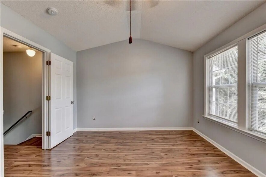 Building Photo - 4645 Valais Ct