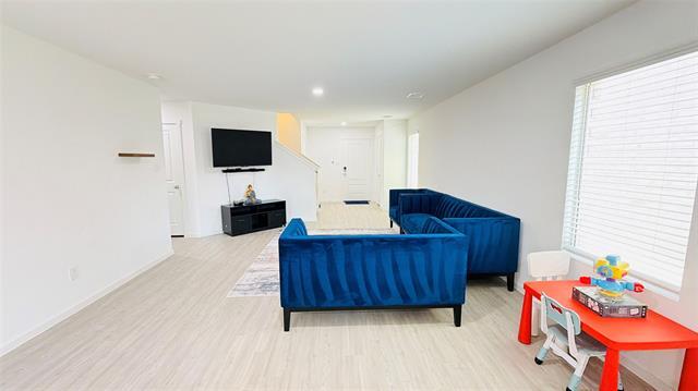 Building Photo - 217 Adelina Dr