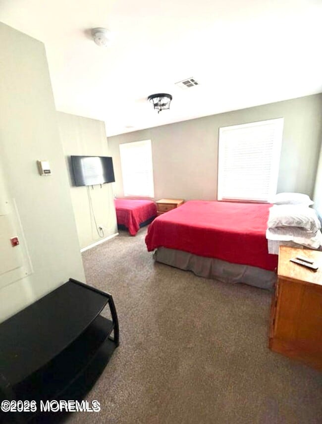 Building Photo - 60 Sherman Ave