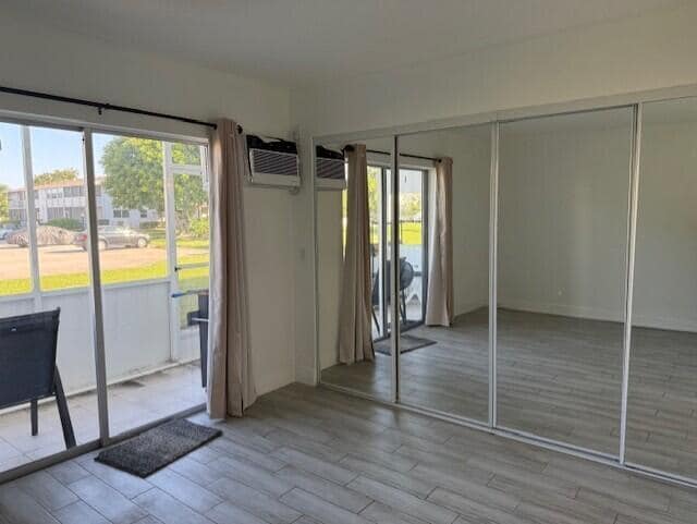 Building Photo - 168 Northampton I