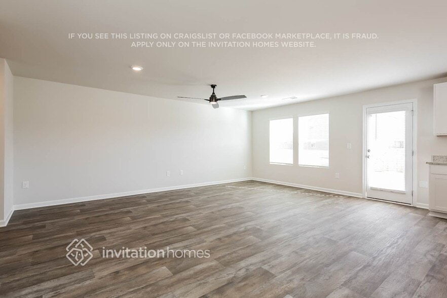 Building Photo - 230 Green Pasture Rd