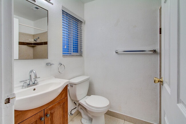 Building Photo - **COMING SOON 03/09/2025** Charming 3-Bedroom Single-Story Home with Oversized Backyard – No HOA!