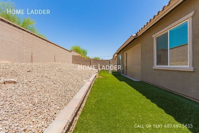 Building Photo - 10502 W Bronco Trail