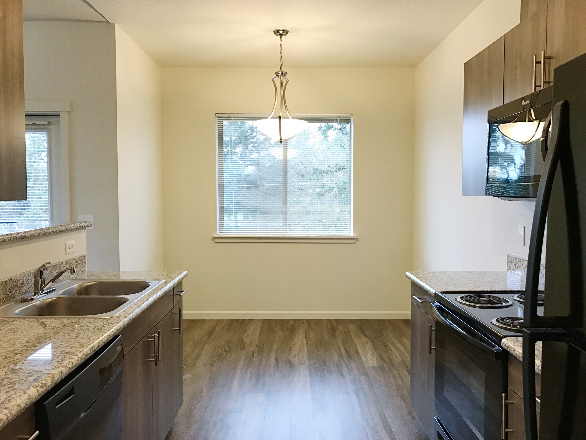 Stoneplace Apartments 872 W Main St Molalla OR 97038 Apartment Finder