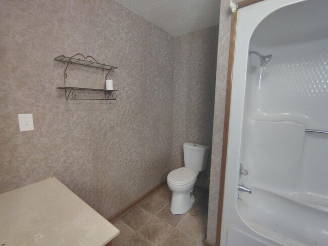 Building Photo - 485 Fayette Corner Dr