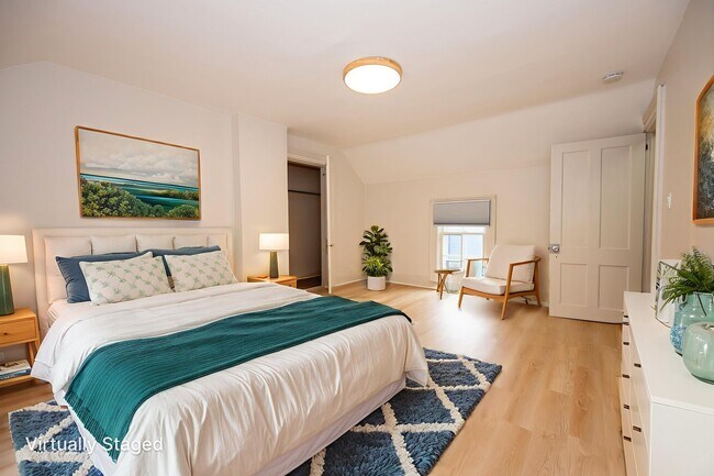 Building Photo - 51 N Pearl St