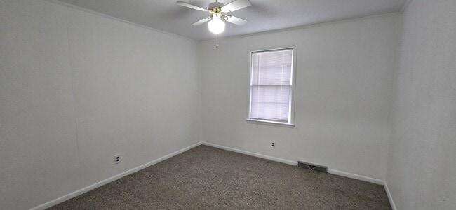 Building Photo - 6681 Polk Ln