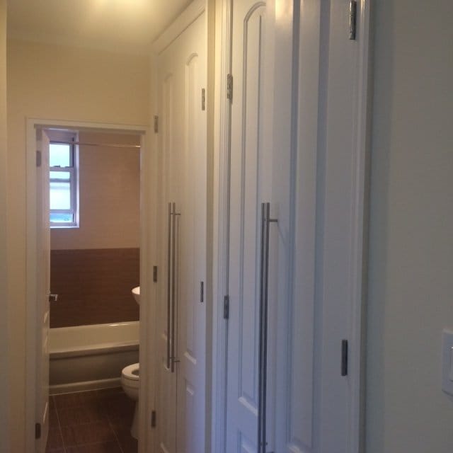 Building Photo - 2665 Homecrest Ave