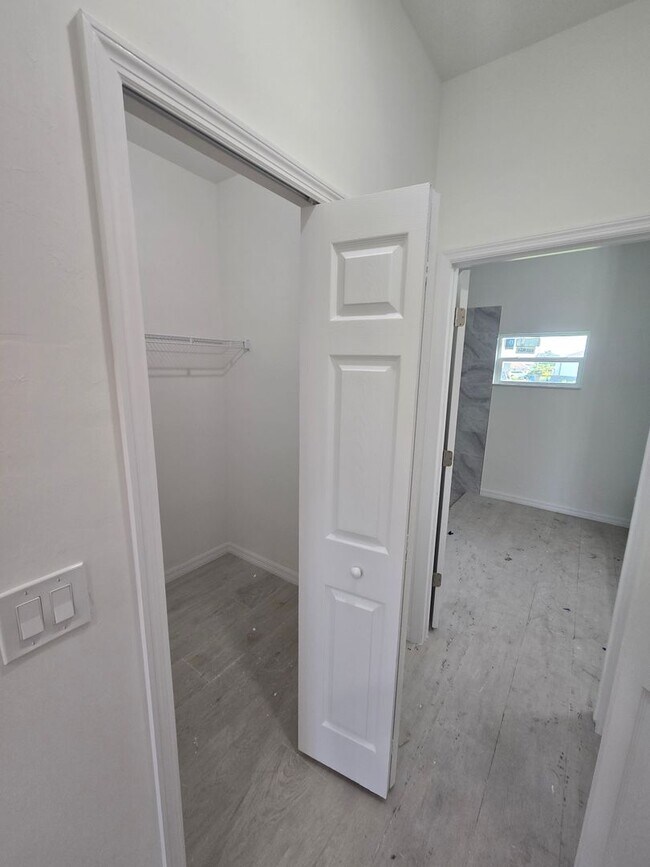 Building Photo - COMING SOON-BRAND NEW CONSTRUCTION-LARGE C...