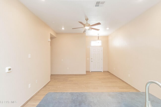 Building Photo - 14993 Eddie Mullens Ct