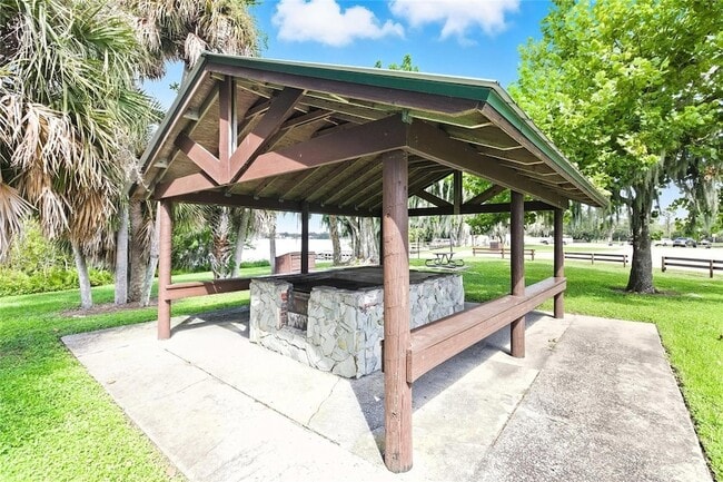 Building Photo - 3063 Lake June Blvd