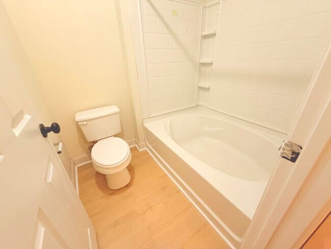 Building Photo - 4553 Great Oak Dr