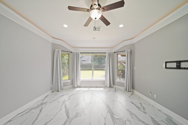 Building Photo - 5403 Indian Shores Ln