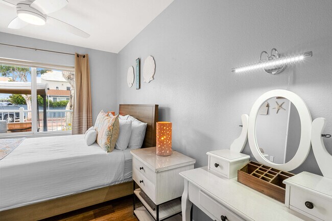 Building Photo - 803 San Luis Obispo Pl