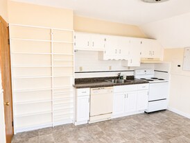 Building Photo - 537 Whitney Ave
