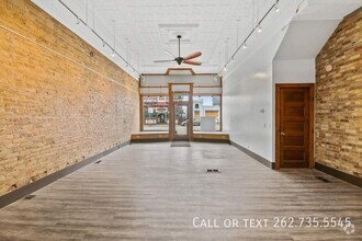 Building Photo - Charming Retail Space in Historic Downtown...