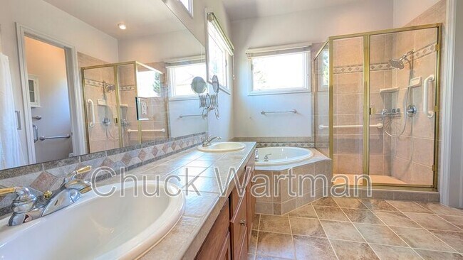 Building Photo - 2795 Stonewall Heights