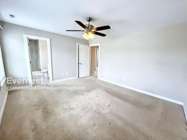 Building Photo - 5398 Reneau Way