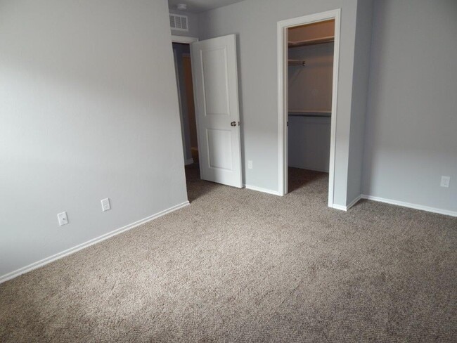 Building Photo - 2429 NW 190th St