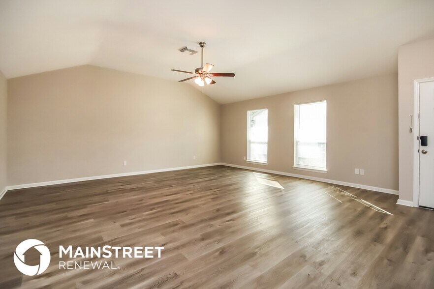 Building Photo - 1414 Twining Oaks Ln