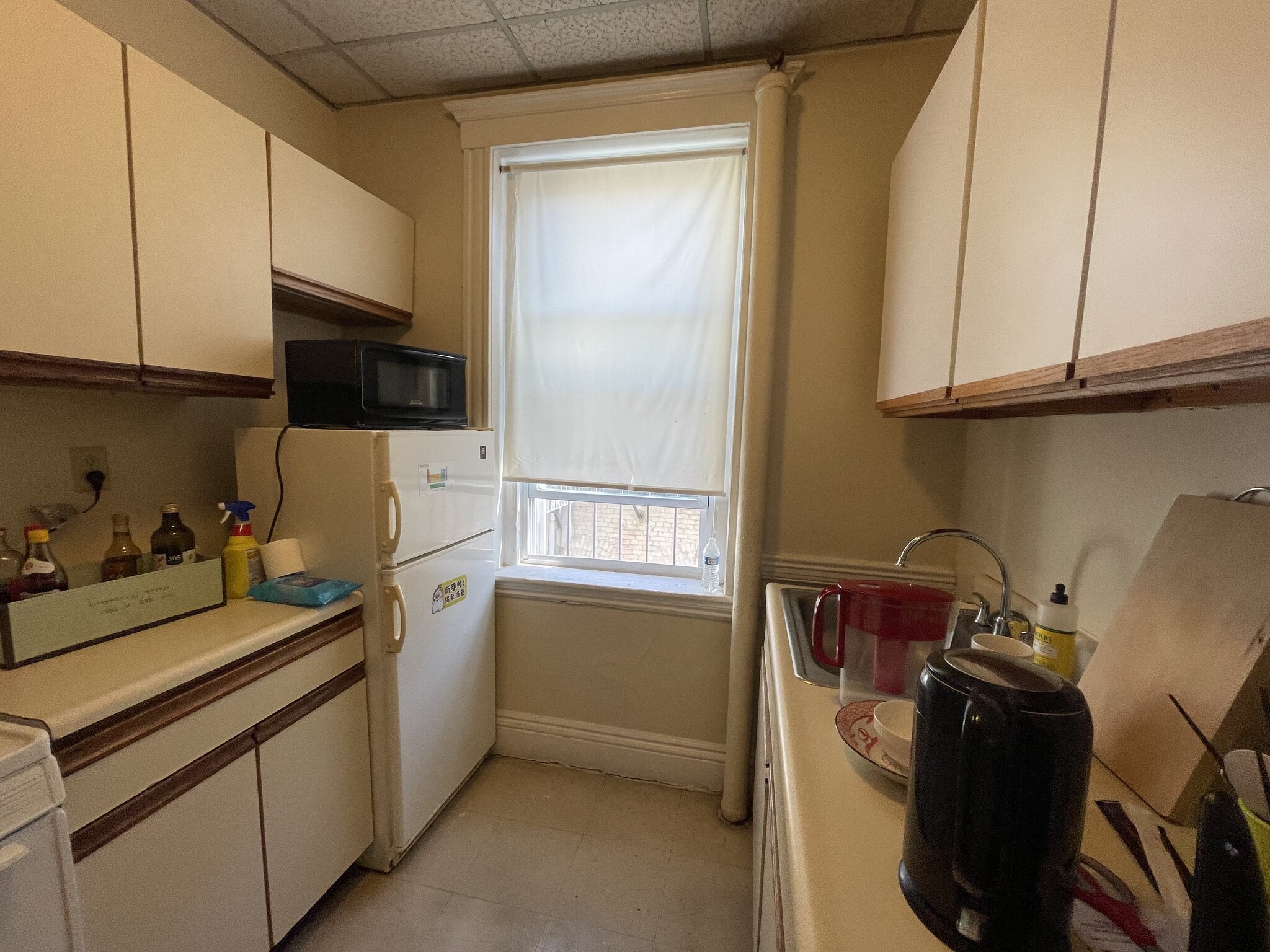 Building Photo - 158 Kelton St