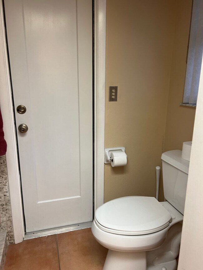 Building Photo - Lovely 2BR2BT South Venice home!