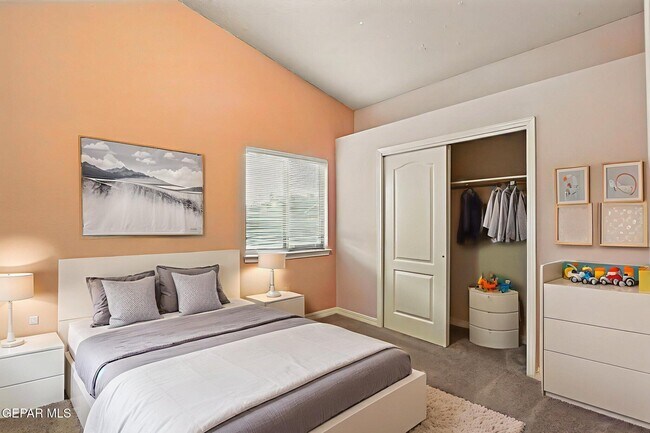 Building Photo - 12809 Tierra Alexis Dr