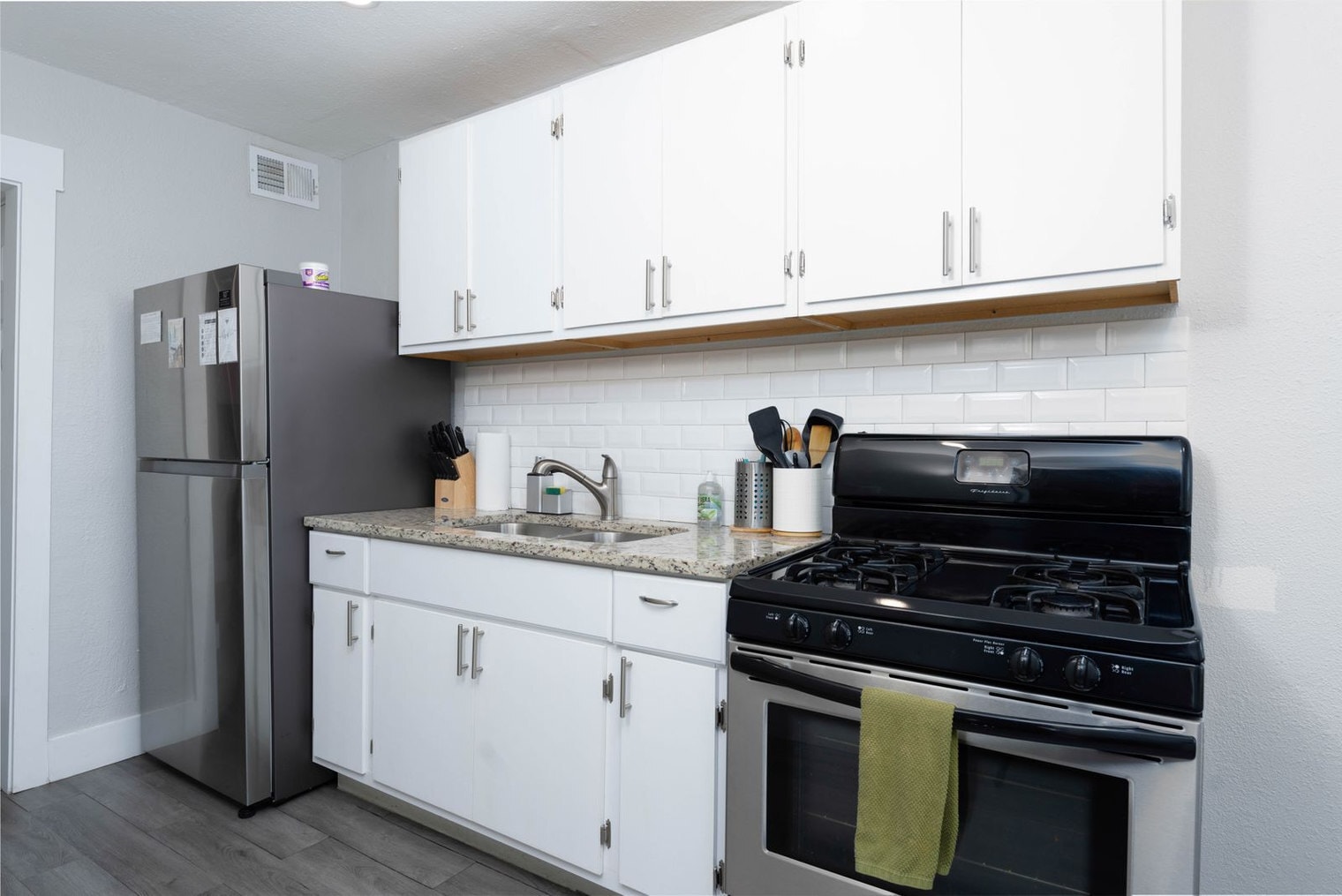 Building Photo - 1124 Morgan Ave