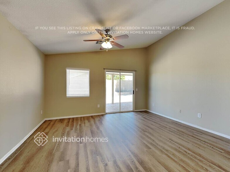 Building Photo - 11418 E Contessa St