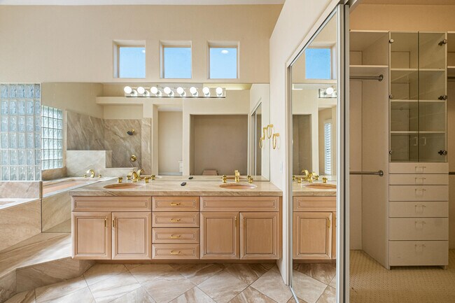 Building Photo - 44965 Malia Cir