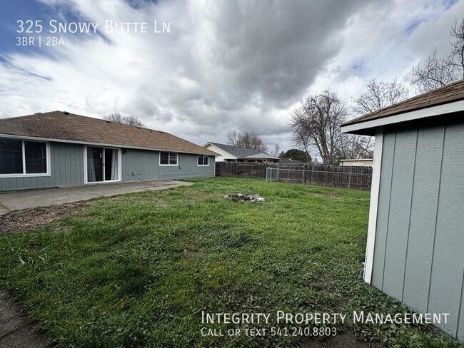 Building Photo - 325 Snowy Butte Ln