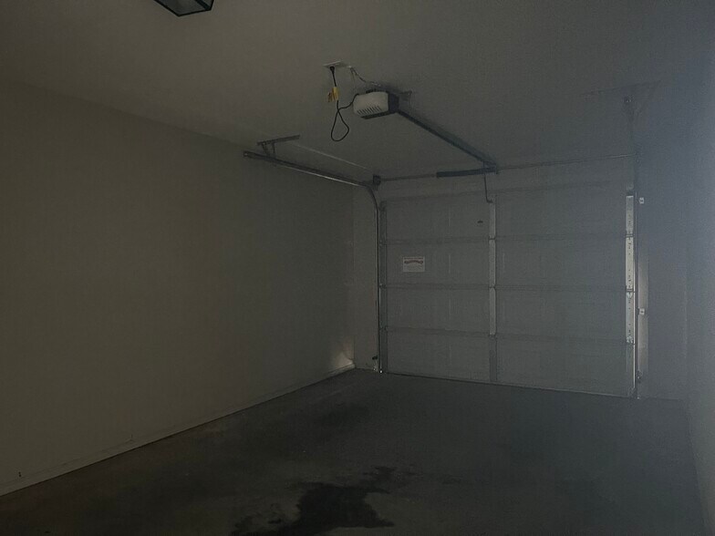 Building Photo - 3723 Trotter Ln