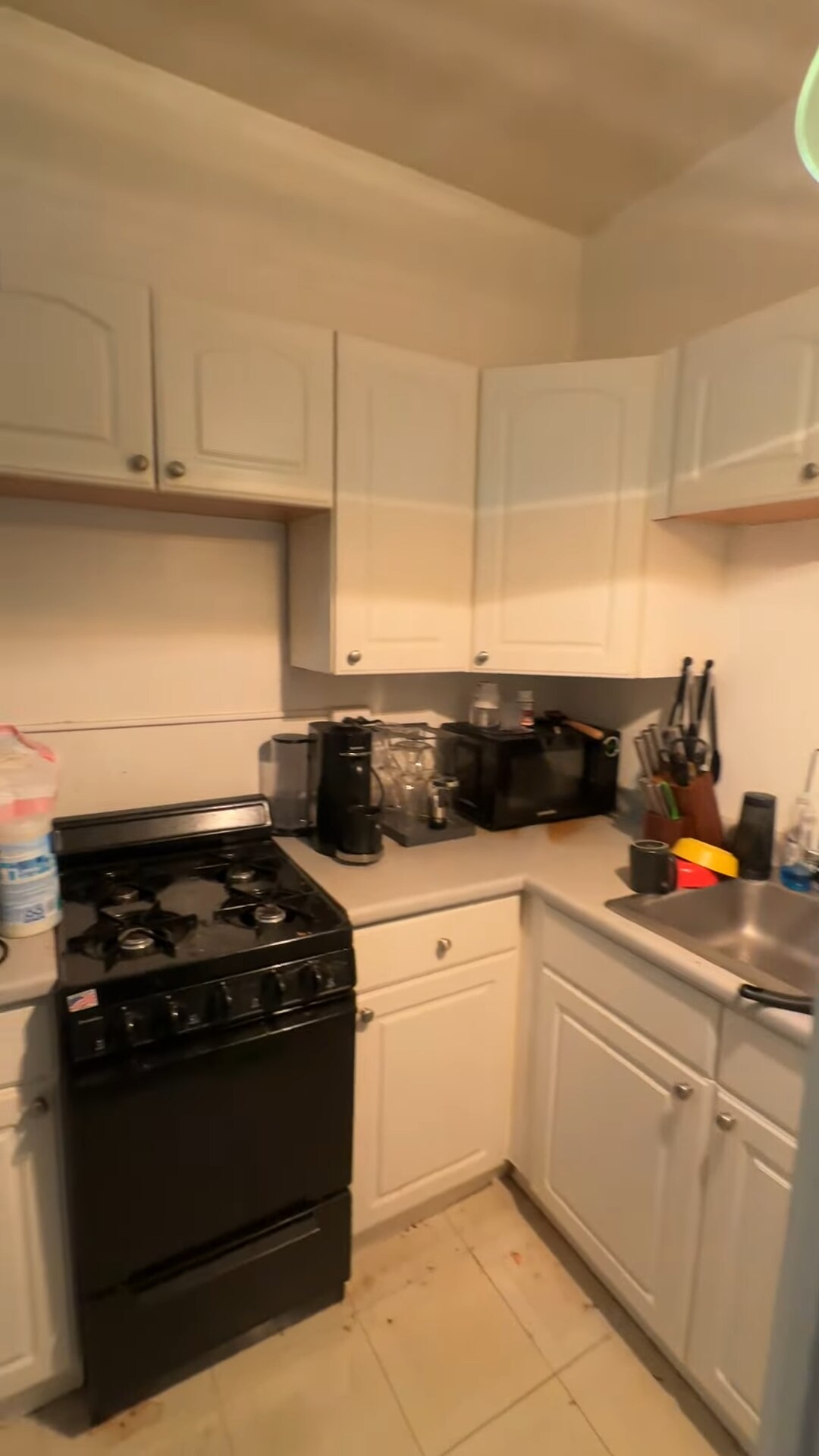 Building Photo - 81 Westland Ave