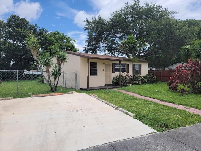 Building Photo - 2971 NW 160th St