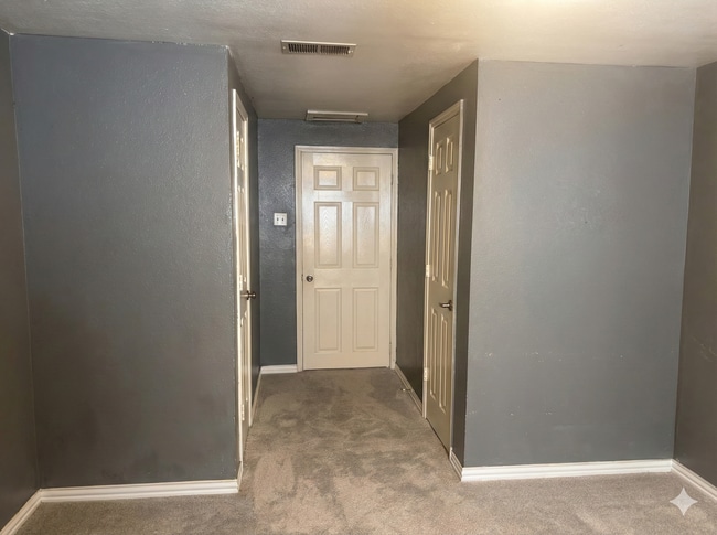 Building Photo - 3502 Michigan Ave