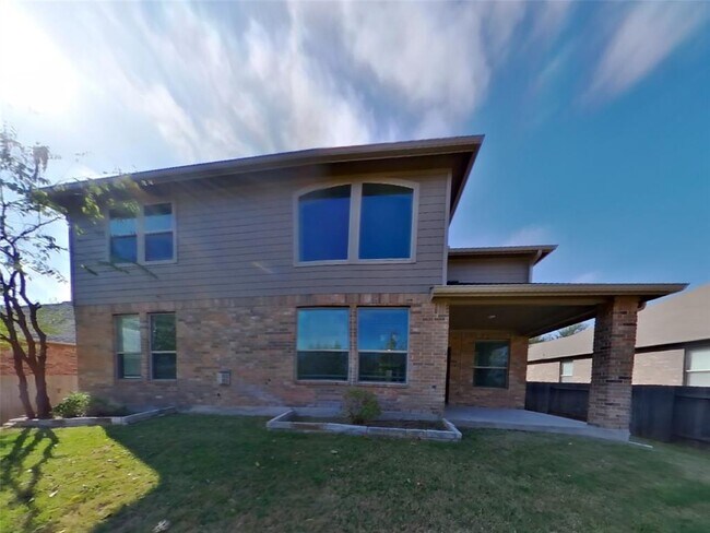 Building Photo - 1913 Colony Glen Ln