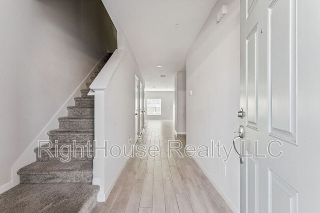 Building Photo - 141 Cape Honeysuckle Pl