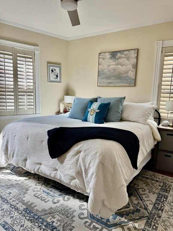 Building Photo - 54 Chestnut St