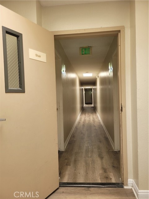 Building Photo - 11041 La Maida St