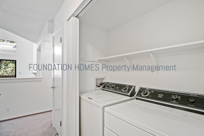 Building Photo - Super Clean Pacheco Valley Townhouse w/Central AC - FOUNDATION