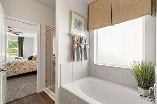 Building Photo - 5342 Briana Dee Dr