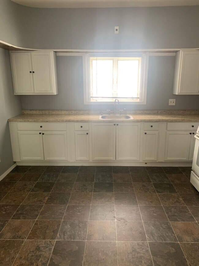 Building Photo - 51-53 KREISEL TER AMSTERDAM, NY 12010