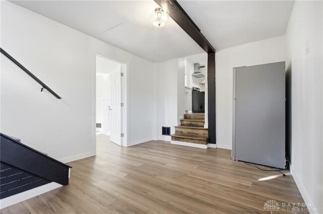 Building Photo - 2512 Harshman Rd