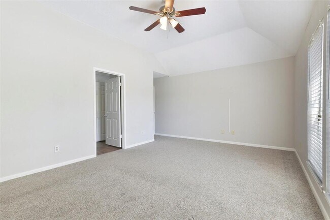 Building Photo - 1407 Quiet Green Ct