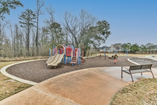 Building Photo - 27124 Regal Scott Dr