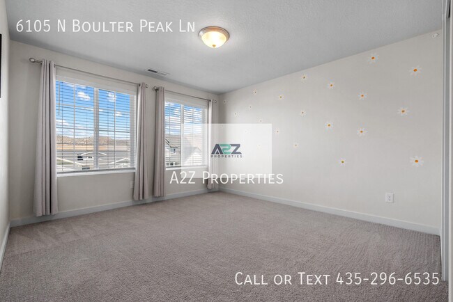 Building Photo - 6105 N Boulter Peak Ln
