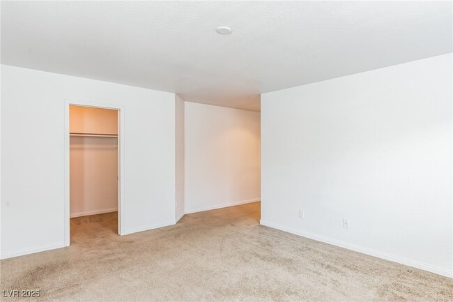 Building Photo - 10752 Merrimack Ave