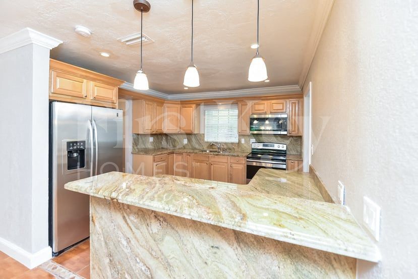 Building Photo - 16941 SW 119th Ct