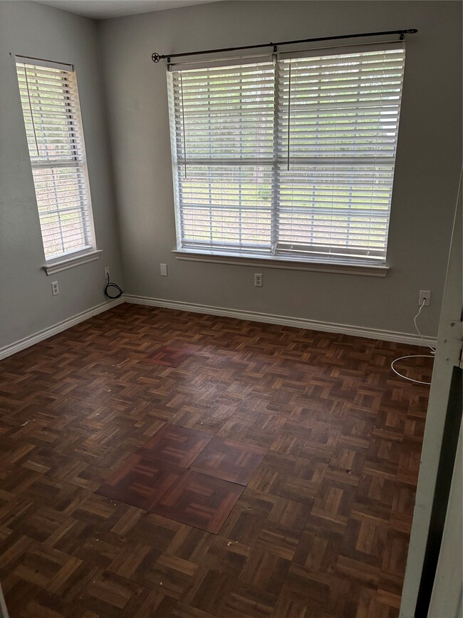 Building Photo - 47 Jackson Rd