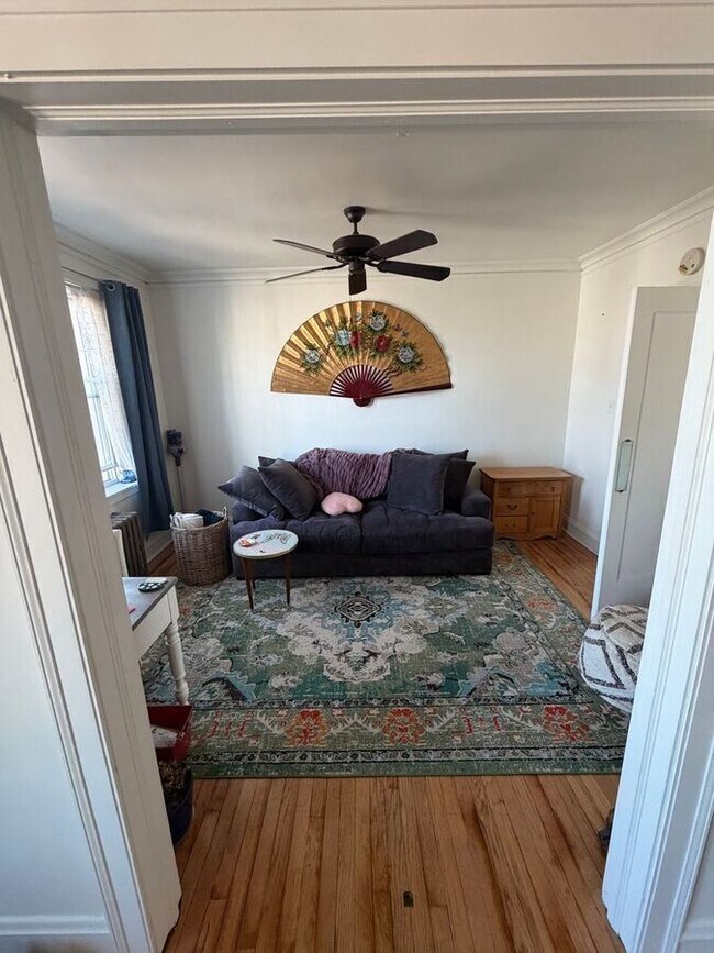 Building Photo - 1110 Curtiss St